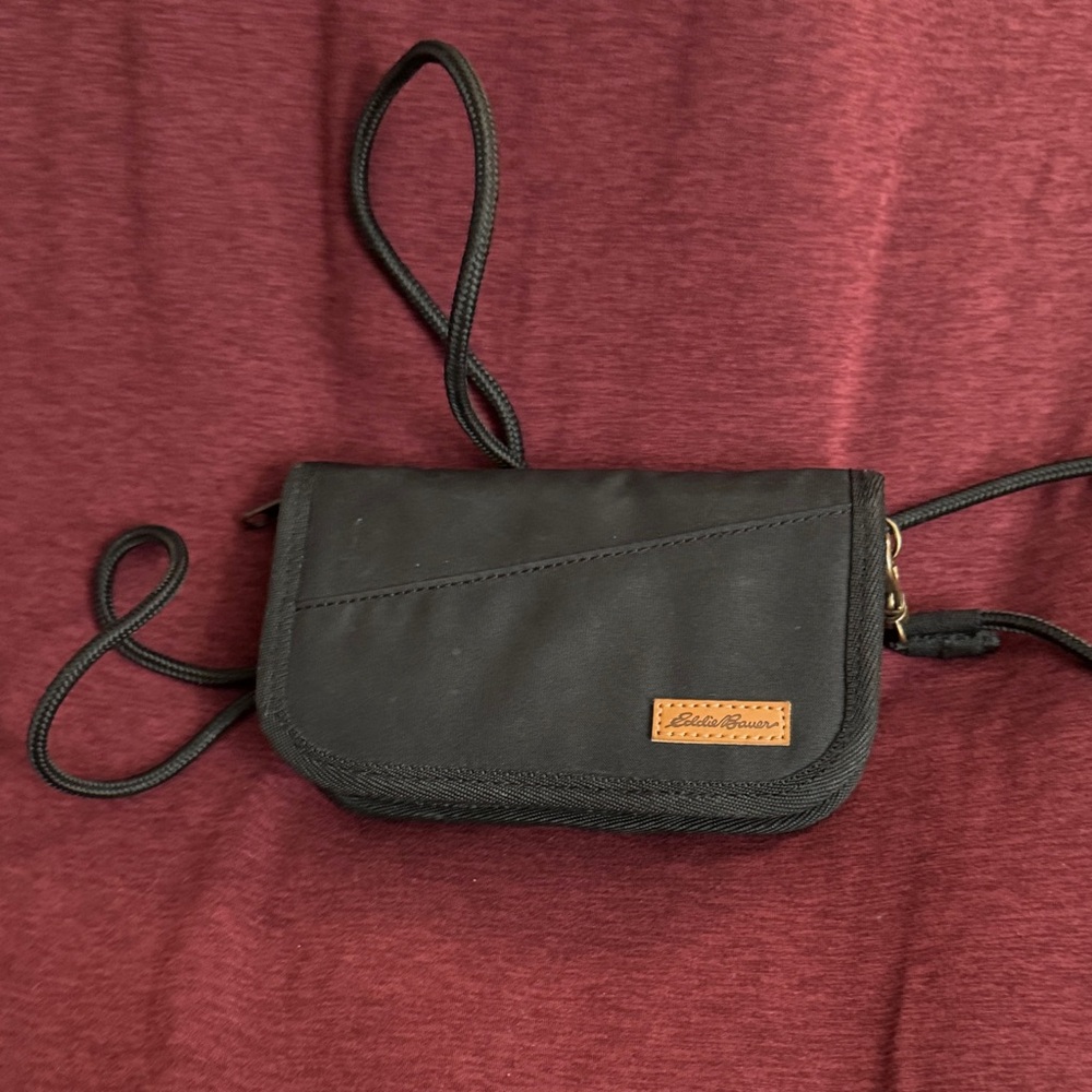 Eddie Bauer Black Crossbody Wallet